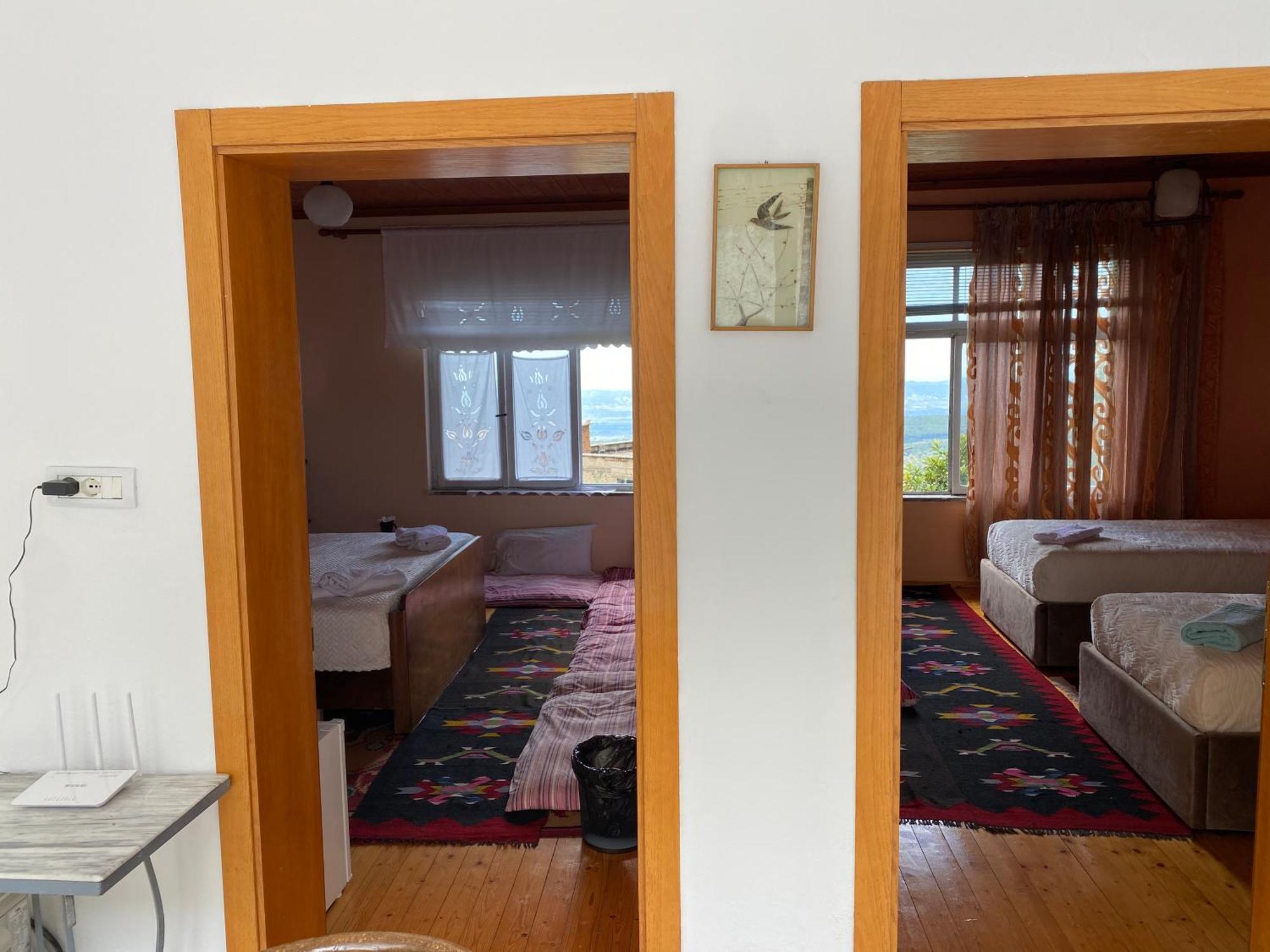 Vila Llulla Крує Екстер'єр фото